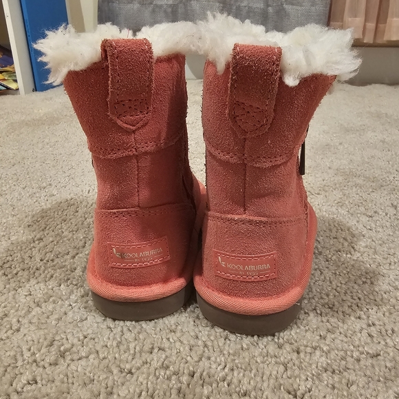 Koolaburra Pink Boot - Picture 4 of 5